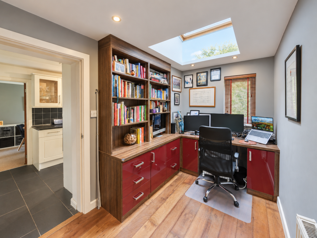 House in Lymm, Warrington - View 4