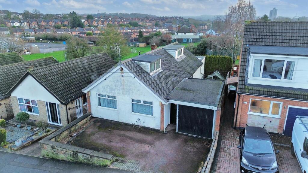 Main image of property: Briarwood Avenue, Thorneywood, Nottingham
