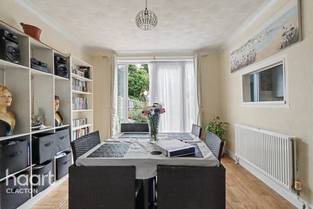 House in Clacton-on-Sea, Great Clacton - View 5