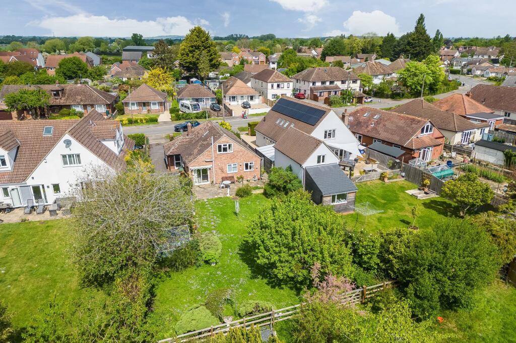 Main image of property: Milton Road, Sutton Courtenay, OX14