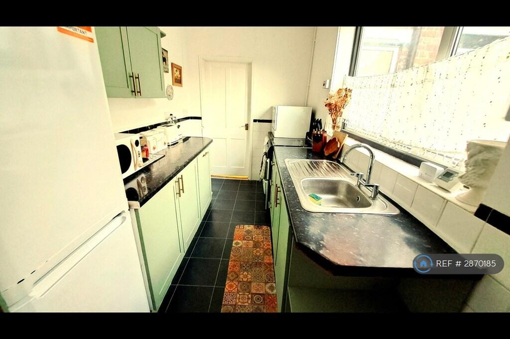 2 bedroom terraced house for rent