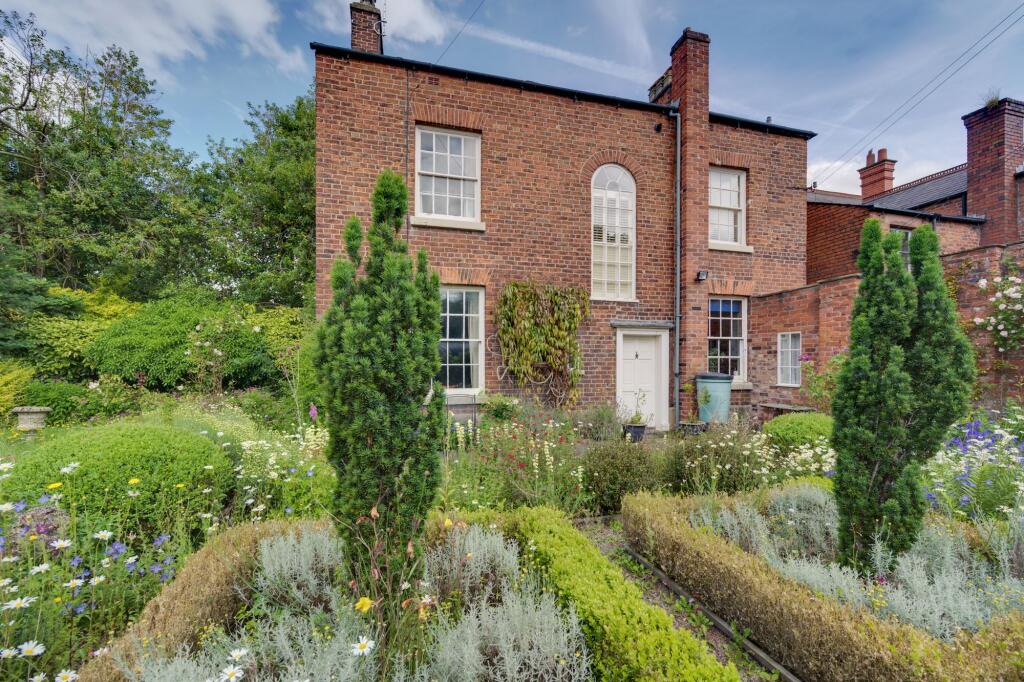 House in Crewe - View 3