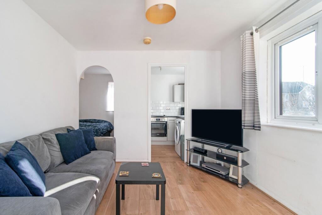 Main image of property: Ringwood Gardens, 
Millwall, E14