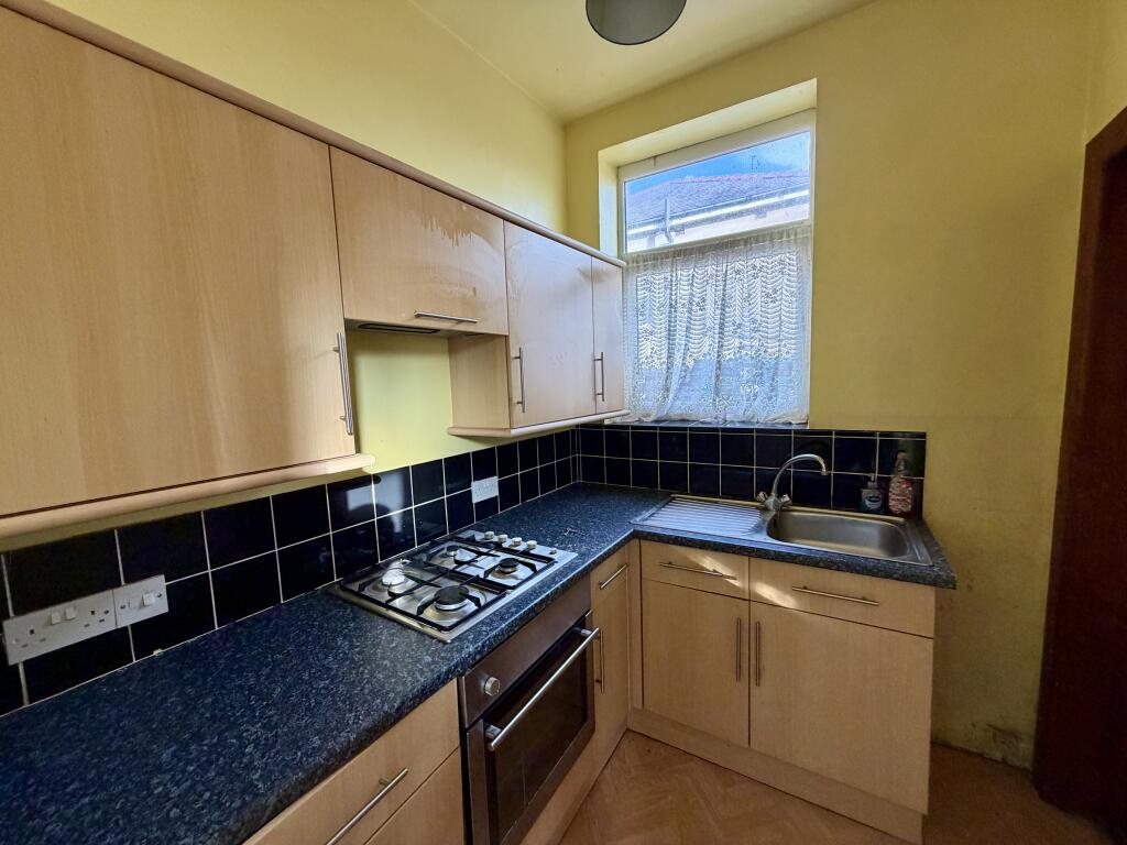 Warbreck Drive, Blackpool photo 4