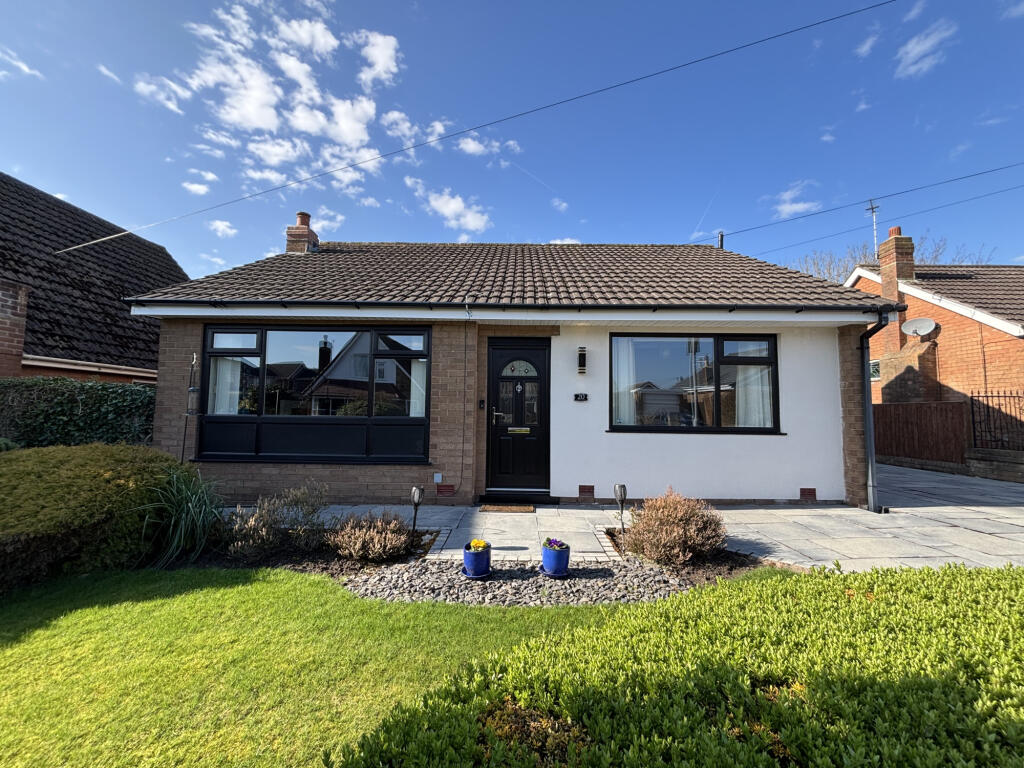 2-bed house on Alder Grove,  Poulton-Le-Fylde, FY6, £340,000