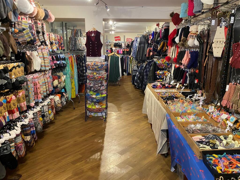 Internal shop 3.jpg