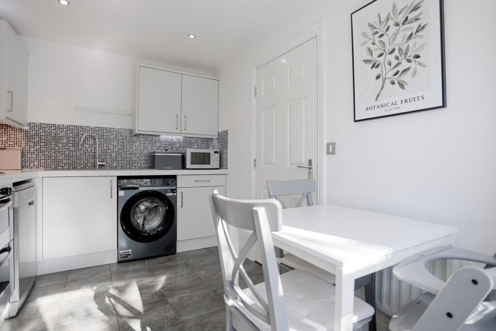 Middlebrook Green, Market Harborough, LE16 7DW photo 3