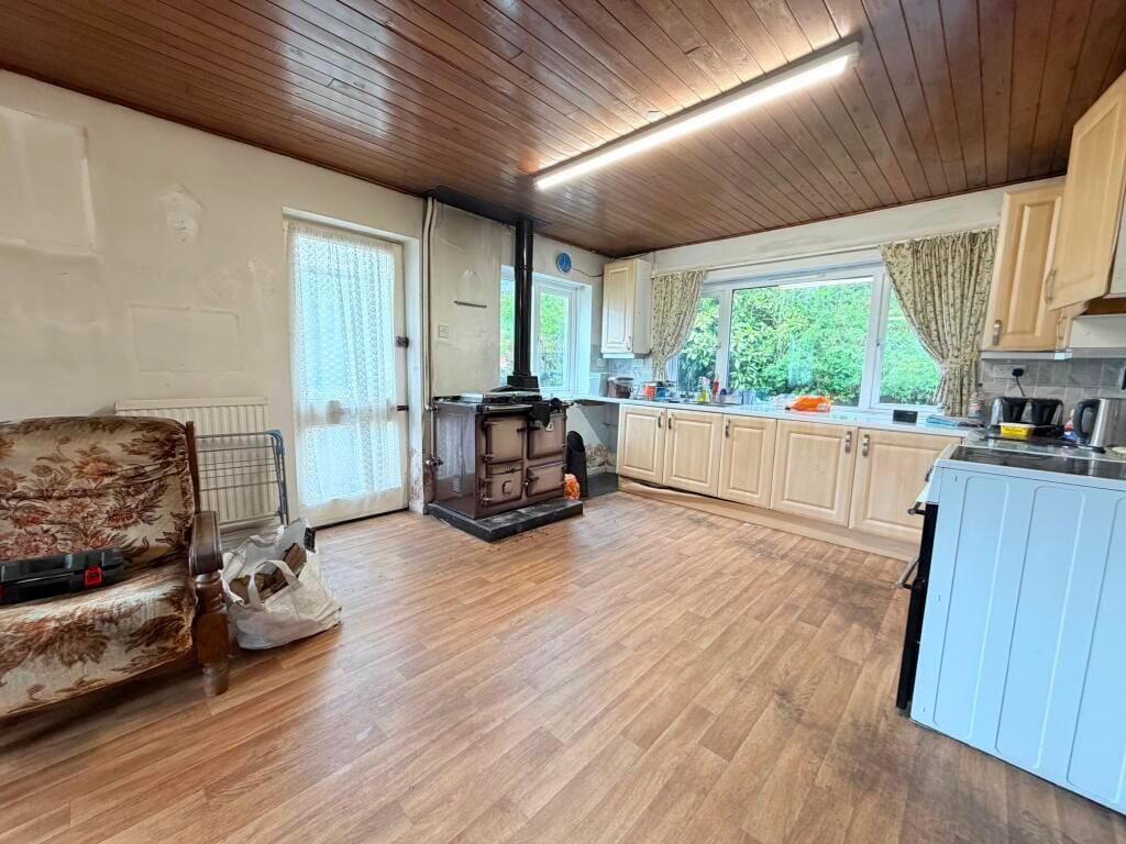 House in Cardiff, Garw Valley - View 5