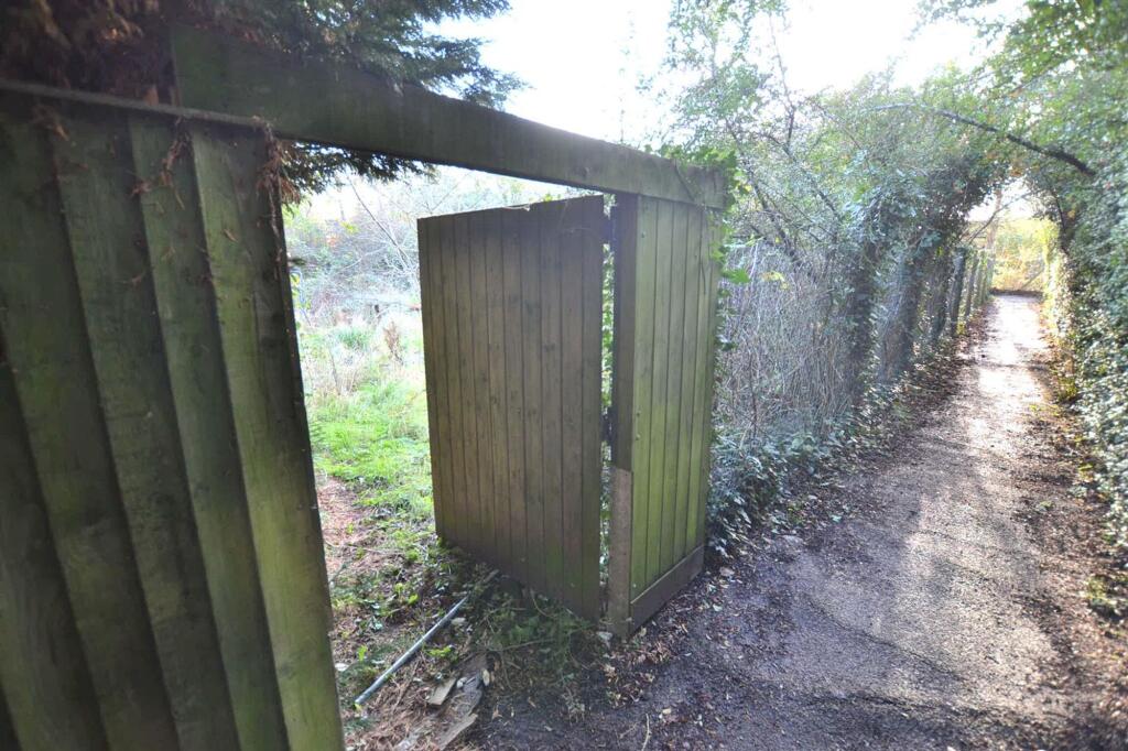 gated Acces To Land