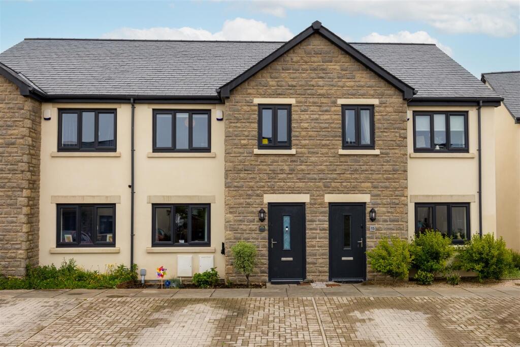 Main image of property: 13 Craggs View, Over Kellet