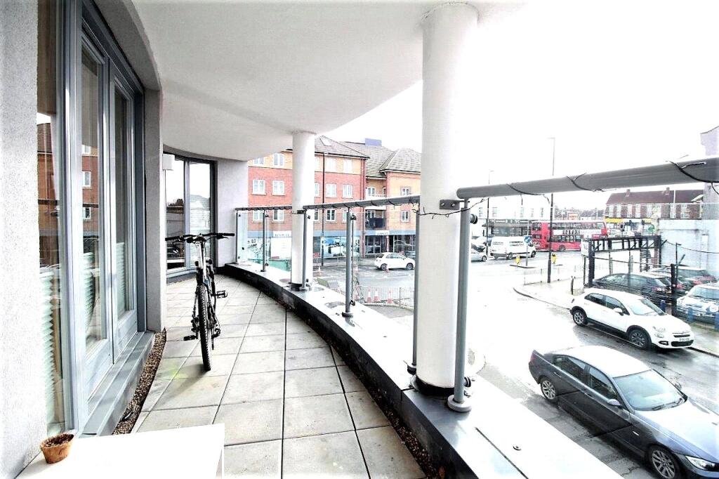 Apartment in London - View 2