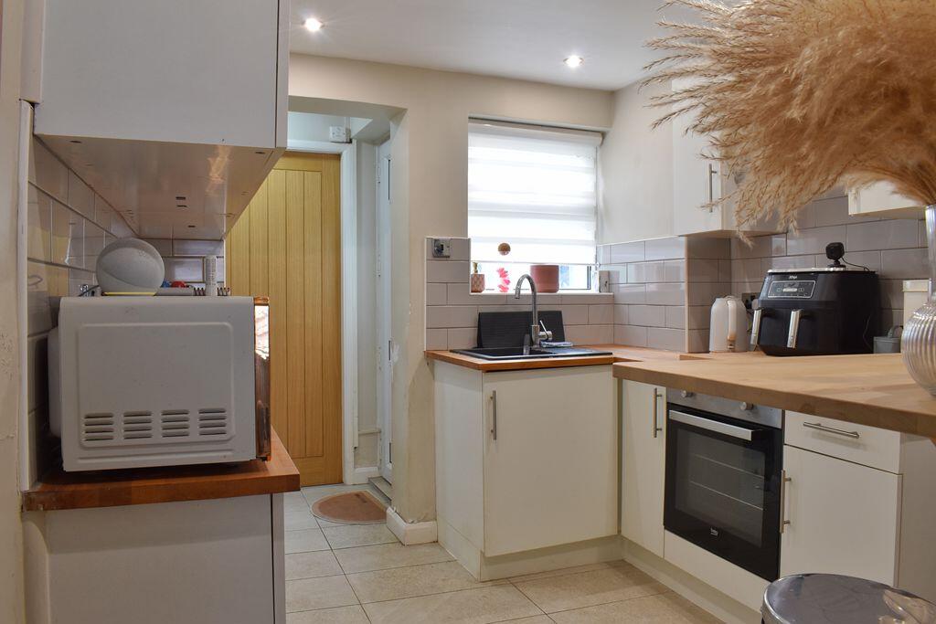 House in Newark, New Balderton, Balderton - View 4