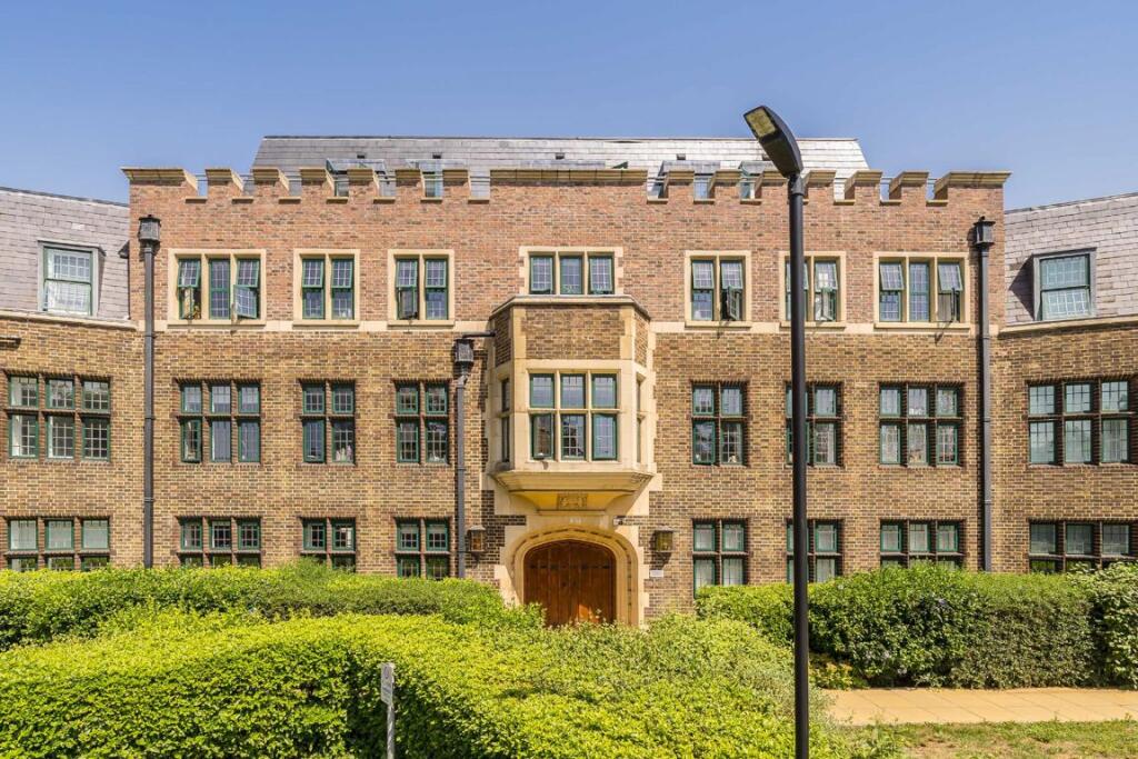 Main image of property: Metropolitan Crescent, Clapham
