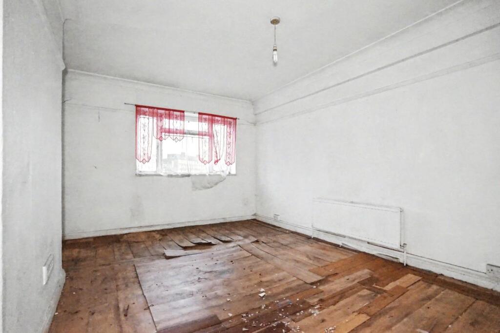 Apartment in London - View 3