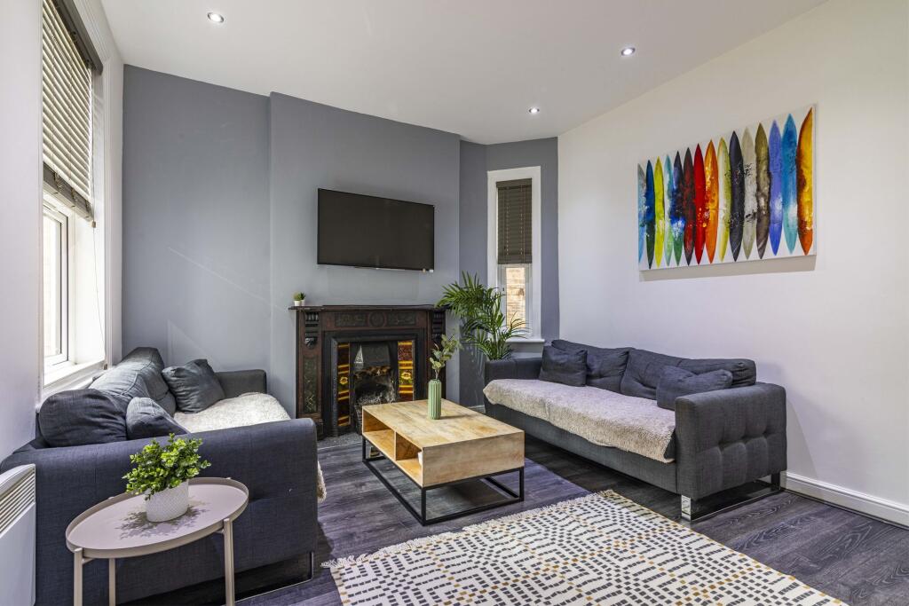 House in Nottingham, Old Lenton, Lenton - View 3
