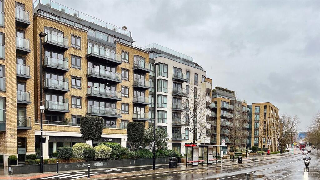 Main image of property: Kew Bridge Road, Brentford, London, TW8