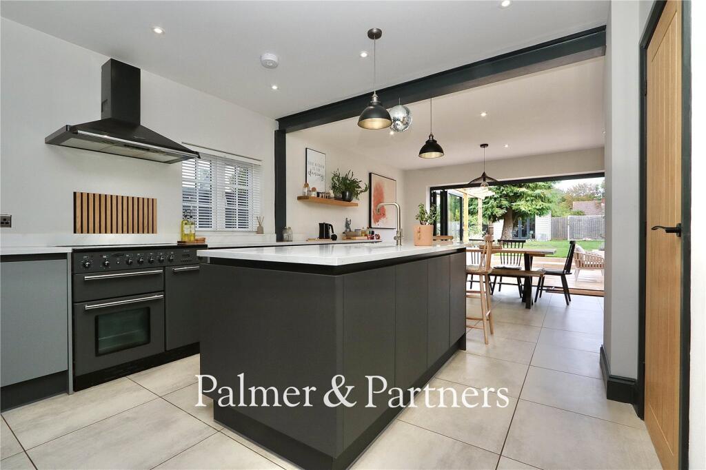 House in Ipswich - View 4
