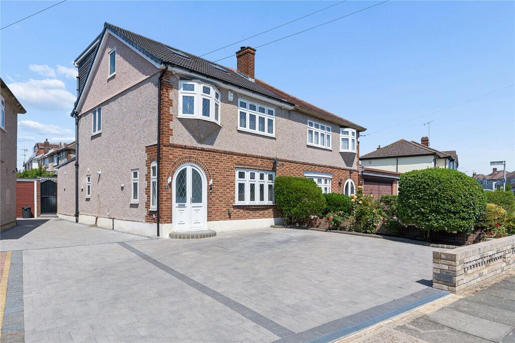 Main image of property: Moray Way, Rise Park, RM1