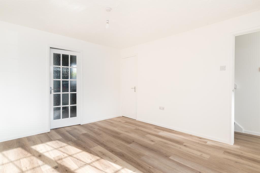 Bantock Close, Browns Wood, Milton Keynes, Buckinghamshire, MK7 8DS - View 6