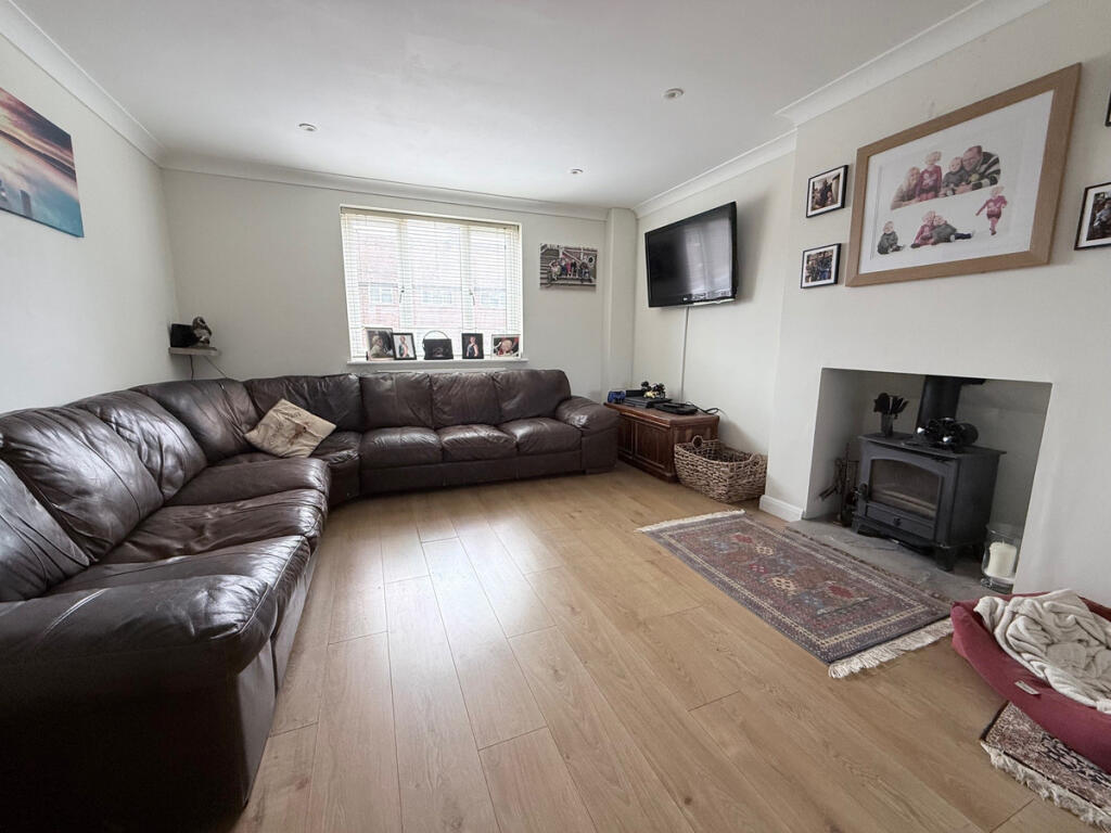 House in Chichester, Westerton, Westhampnett - View 3