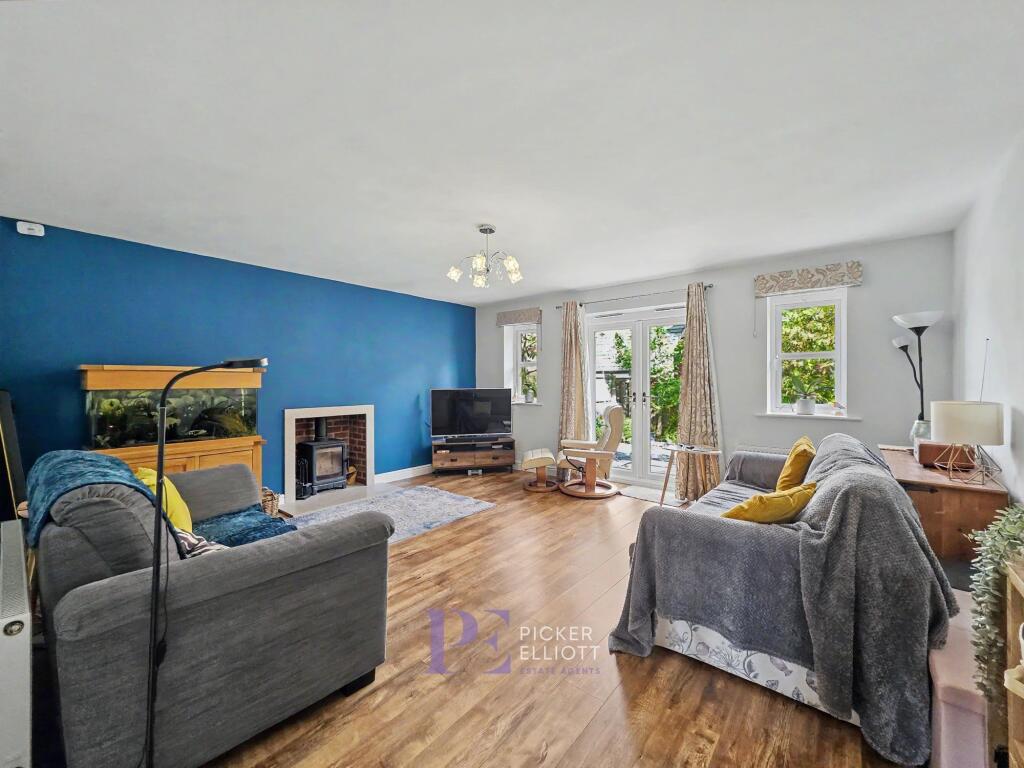 Towers Drive, Hinckley, LE10 photo 4