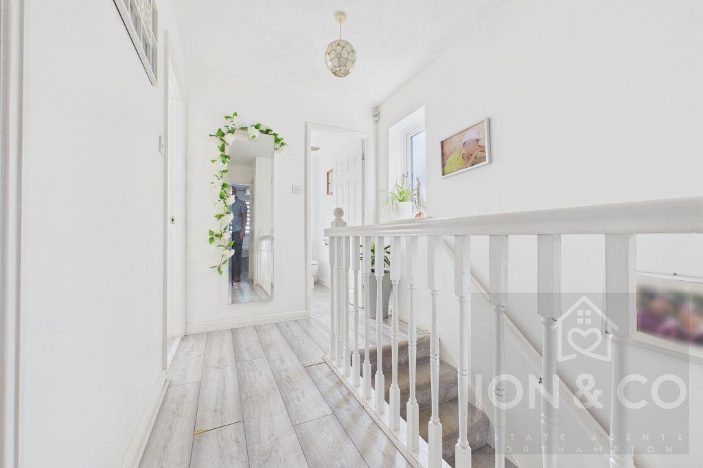 Atlee Close | Spinney Hill | NN3 photo 5