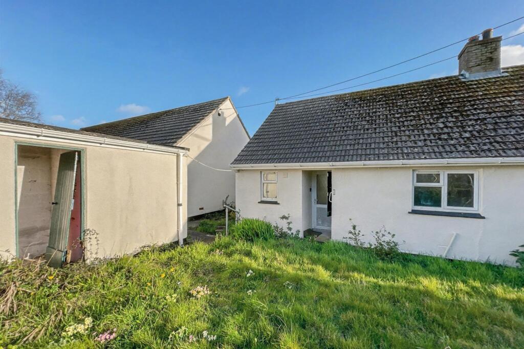 House in St Austell, Cornwall - More