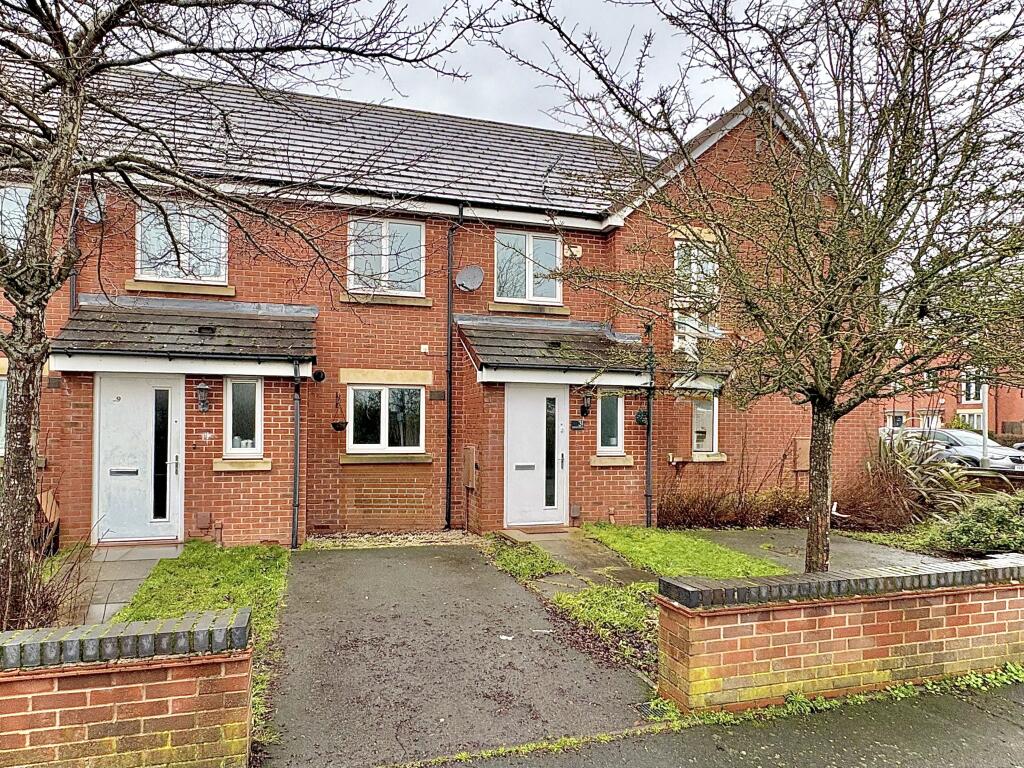 3-bed terraced on Greenock Crescent, WOLVERHAMPTON, WV4 6BH, £219,000