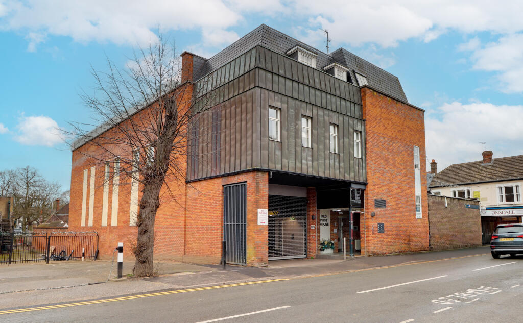 Main image of property: Old Post House, Harpenden, Hertfordshire, AL5