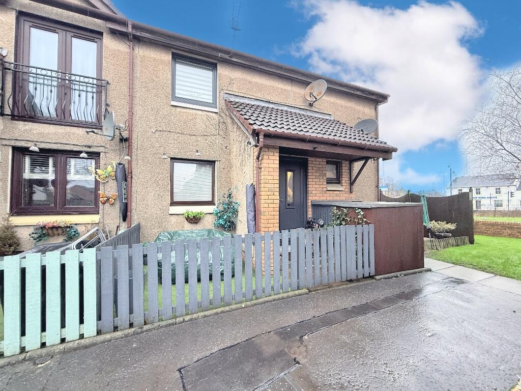 Main image of property: 28 Castings Court, Falkirk, FK2 7BA