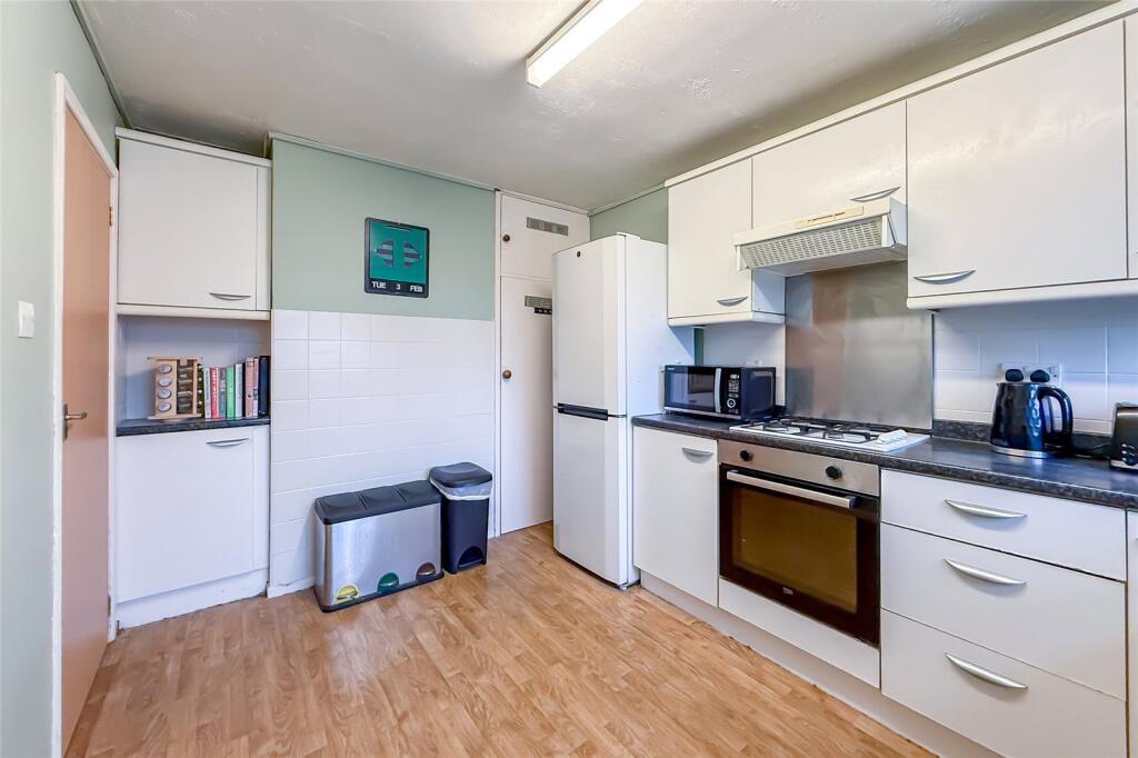 Shottfield Close, Sandridge, St. Albans, Hertfordshire, AL4 photo 3