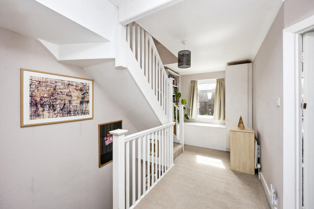 House in Brighton - View 3