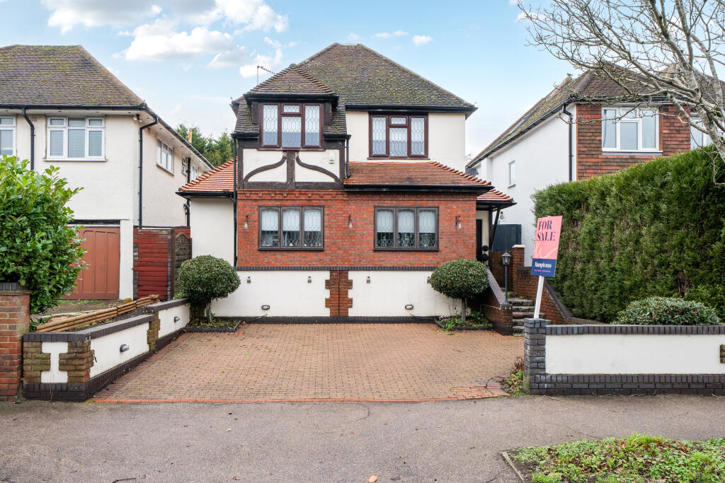 Main image of property: Addington Road, South Croydon, CR2