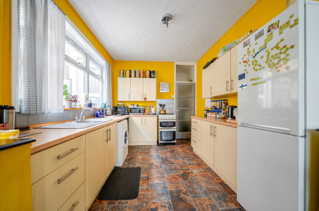 House in Portsmouth - View 2