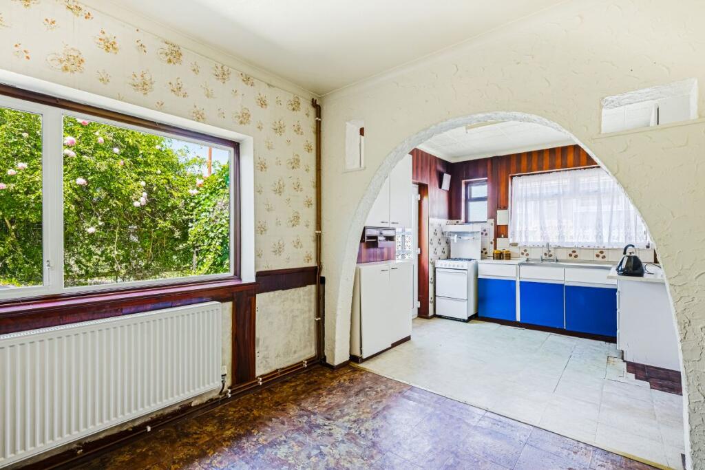House in Romford - View 4