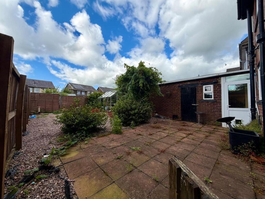 House in Burnley, Lancashire - View 4