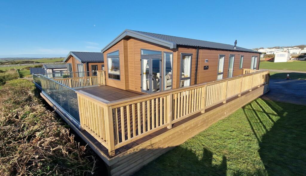 Main image of property: Oxwich, Oxwich, SA3 1LU
