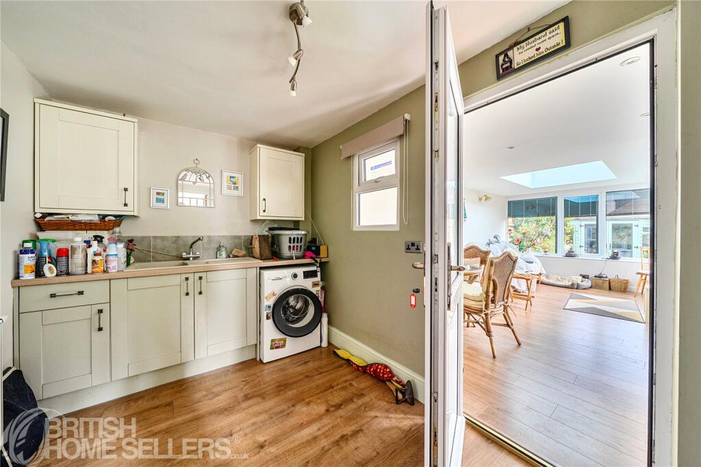 House in Bridlington, East Riding of Yorkshire - View 4