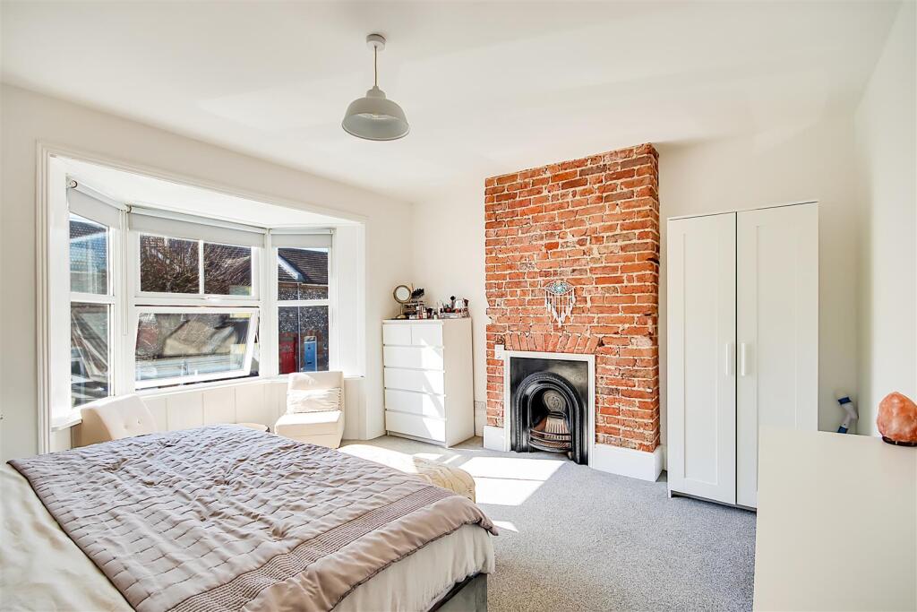 Wenban Road, Worthing, BN11 - View 6