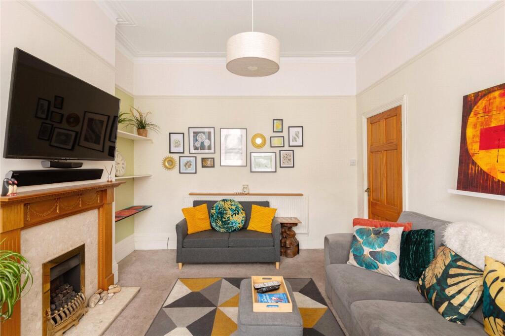 Apartment in London - View 5