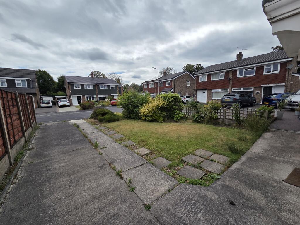 Cleeve Way, Cheadle Hulme, Cheadle, Stockport photo 3