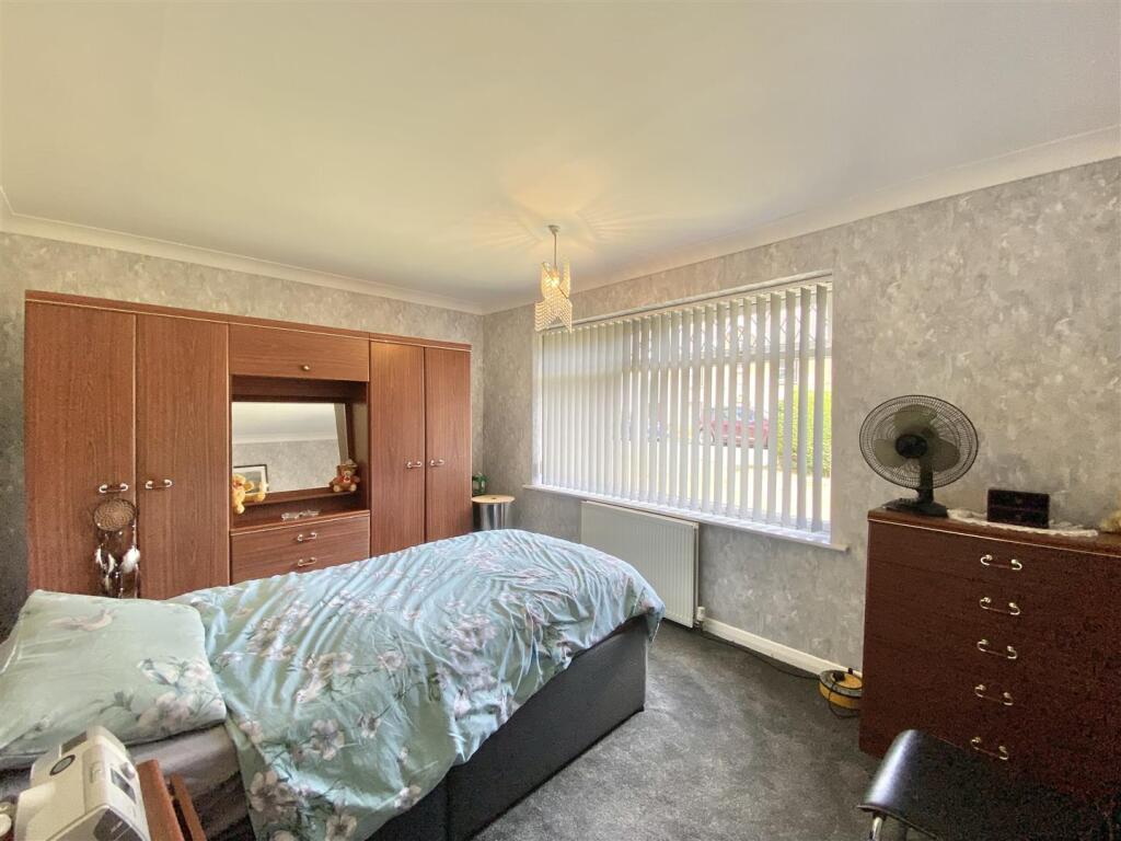 House in Darlington - More