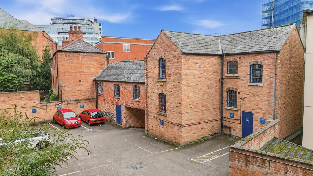 Photo 28