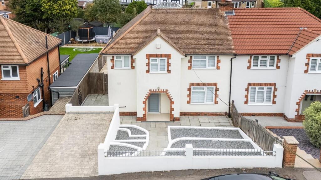 Main image of property: Ashurst Road, Tadworth