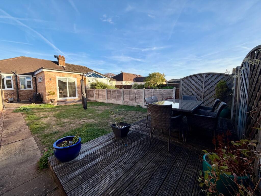 House in Spelthorne, Surrey - More