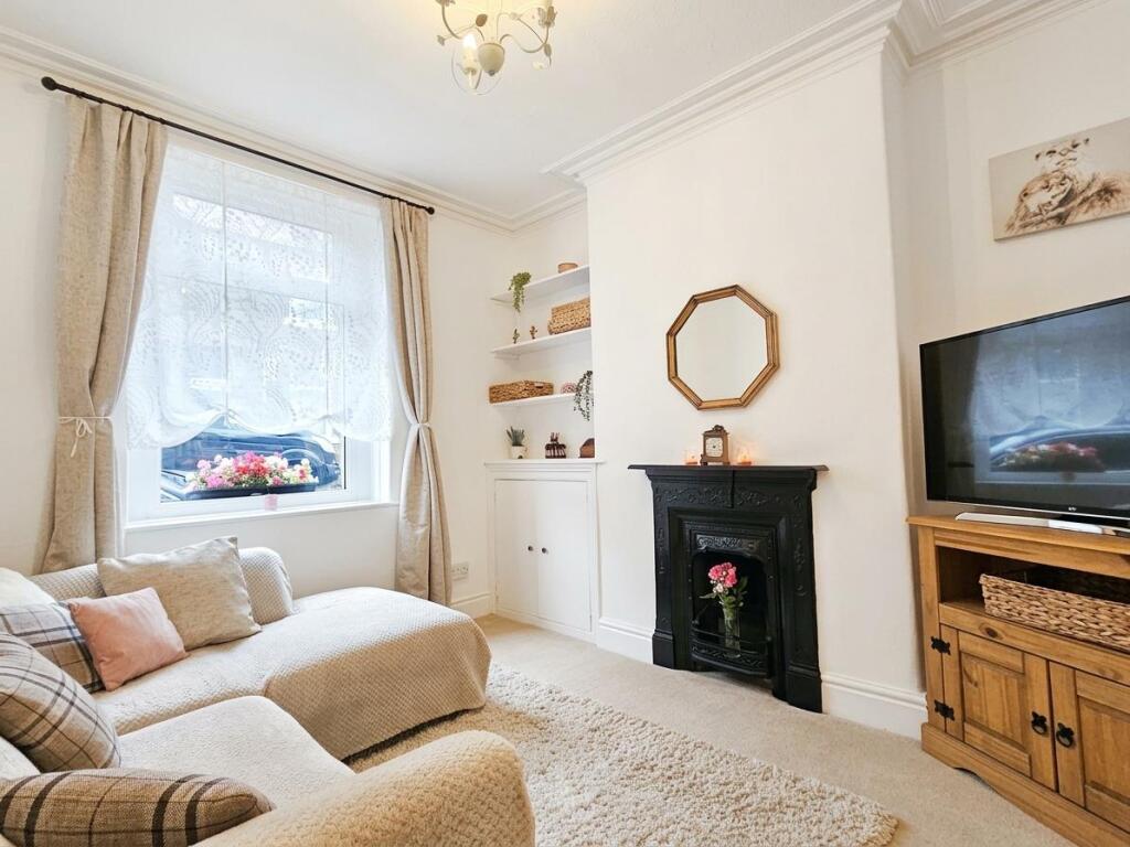House in Lancaster - View 4