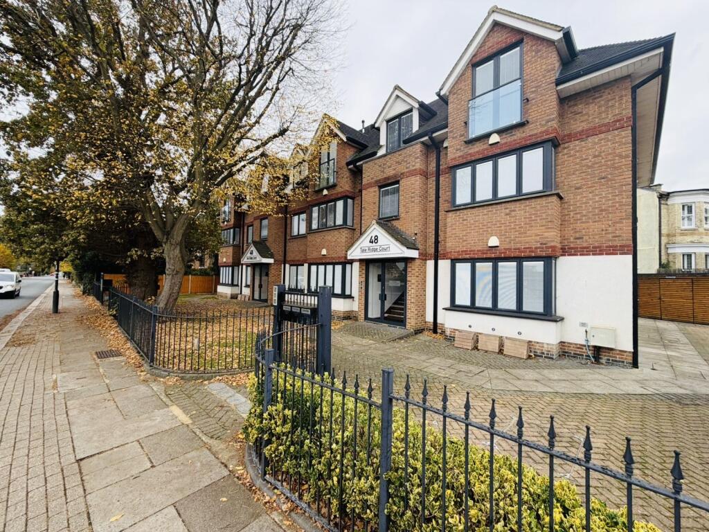 Main image of property: The Ridgeway, EN2