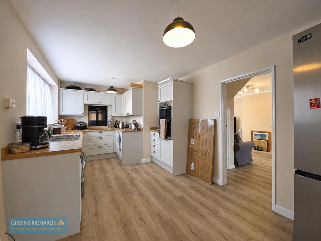 Parkway, Bridgwater, TA6 photo 3