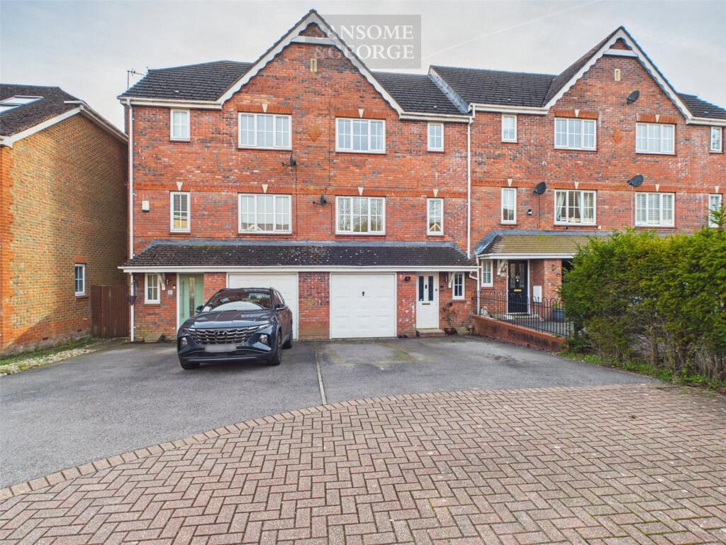Main image of property: Bronze Close, Beggarwood, Basingstoke, Hampshire, RG22