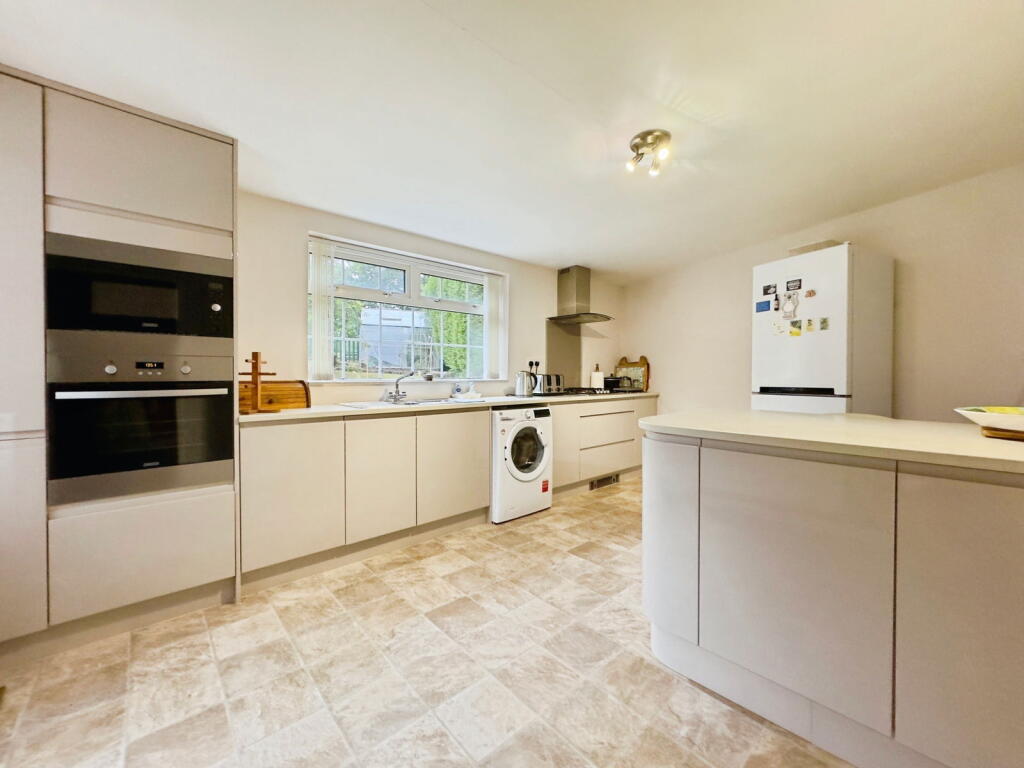 Hill Rise, Ryton, NE40 4UL photo 2